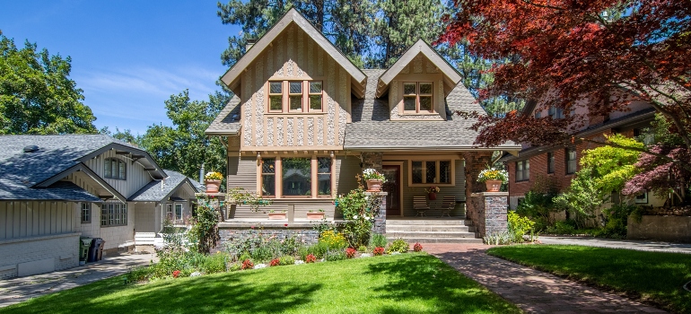 house with a nice yard